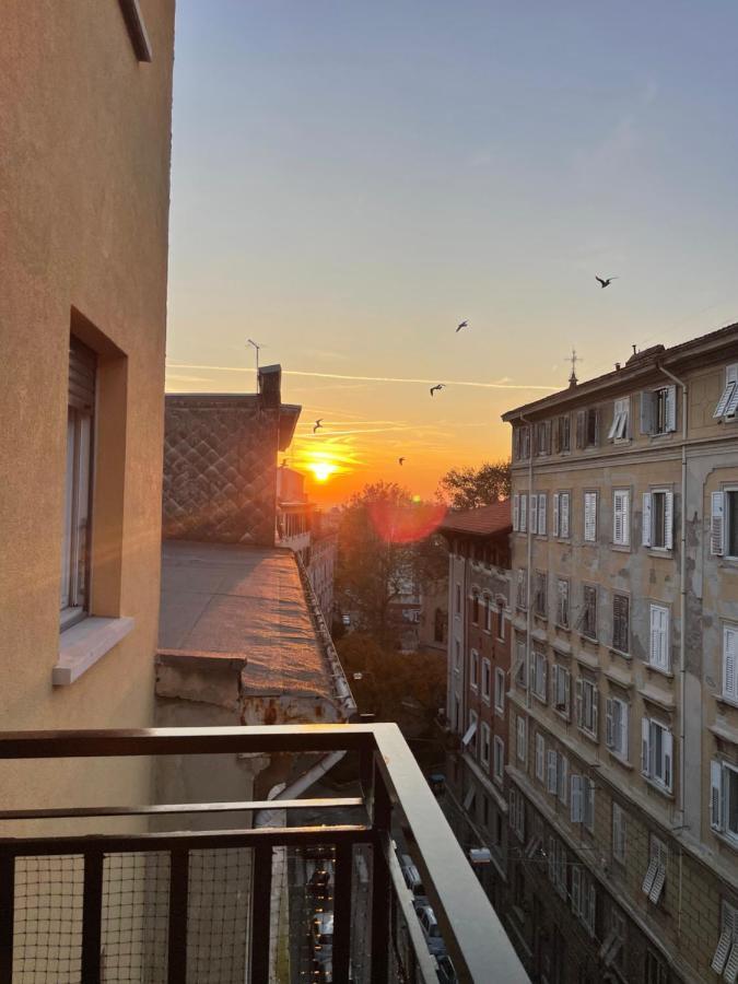 Sunway Apartment Trieste Eksteriør billede